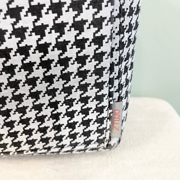 ZTUGO Women's Black Houndstooth Lightweight Versatile Universal Organizer - Picture 10 of 10